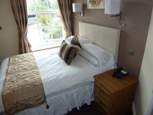 The Queen Hotel Todmorden Ngoại thất bức ảnh
