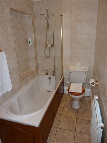 The Queen Hotel Todmorden Ngoại thất bức ảnh